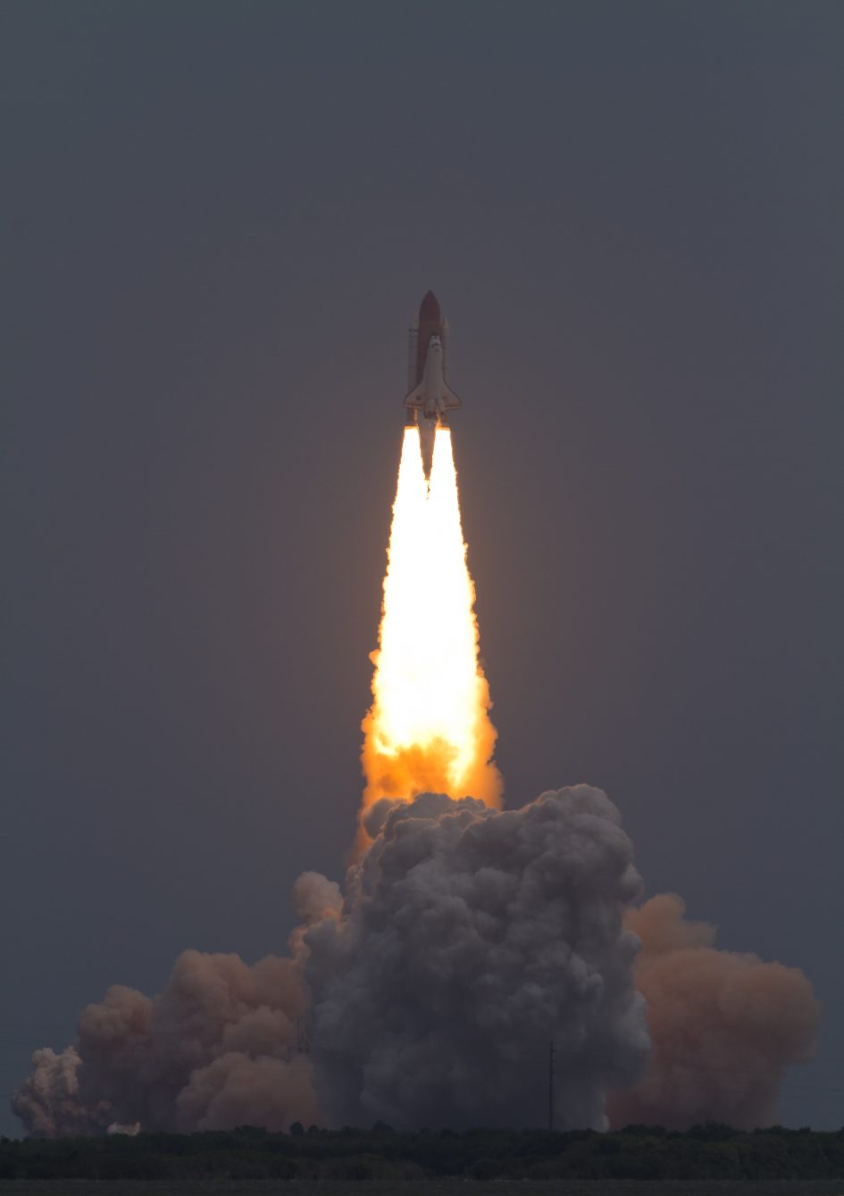 space_shuttle_atlantis_launch