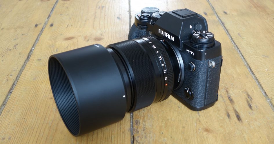 Fujifilm 56mm lens hood XT1