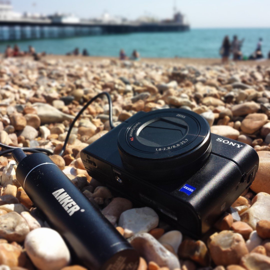 Sony RX100 III USB charging on Brighton Beach