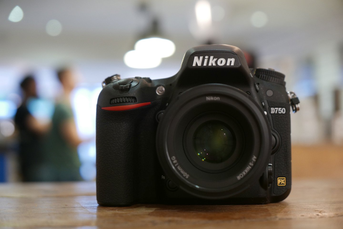 Nikon D750 featured