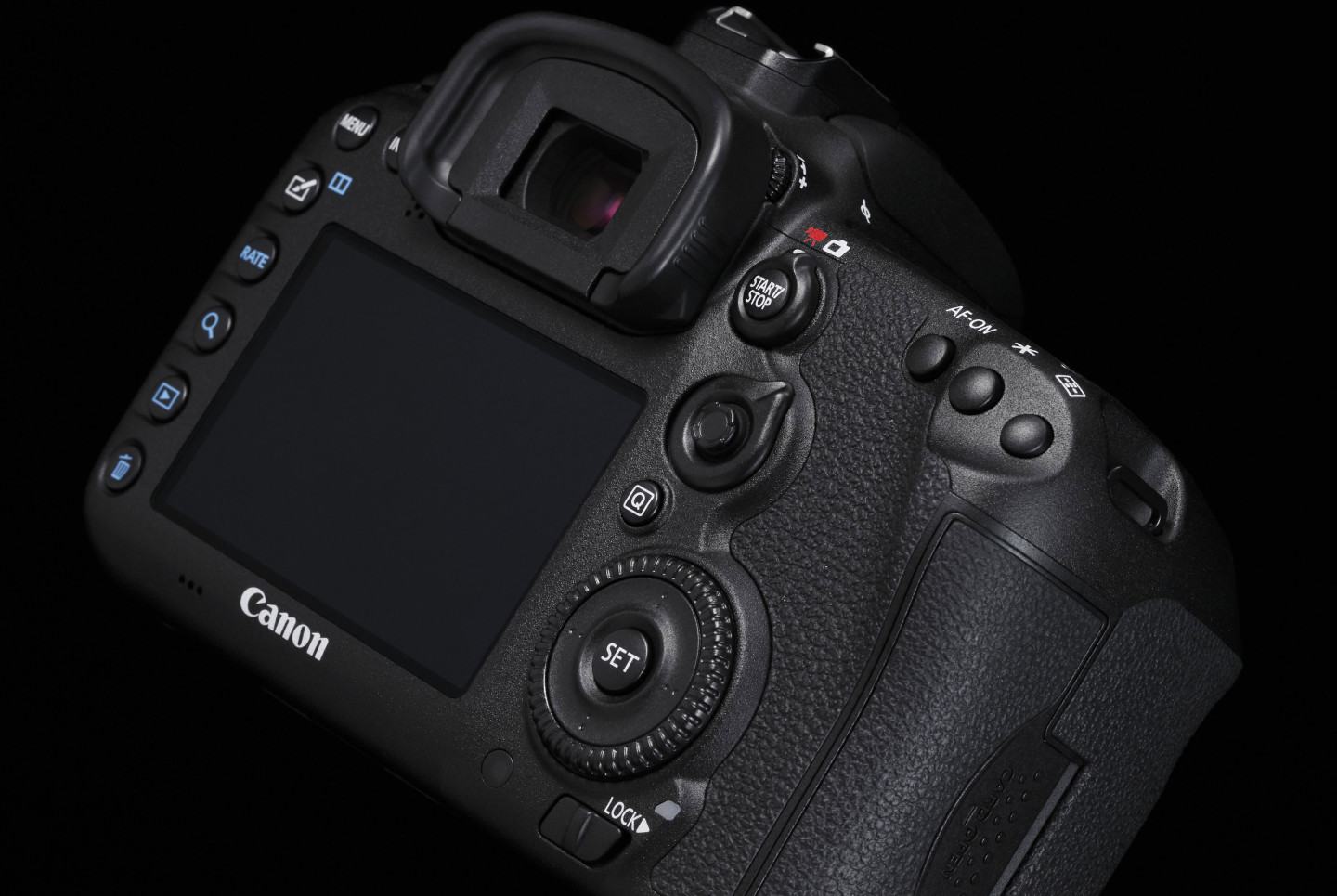 Canon 7DII header