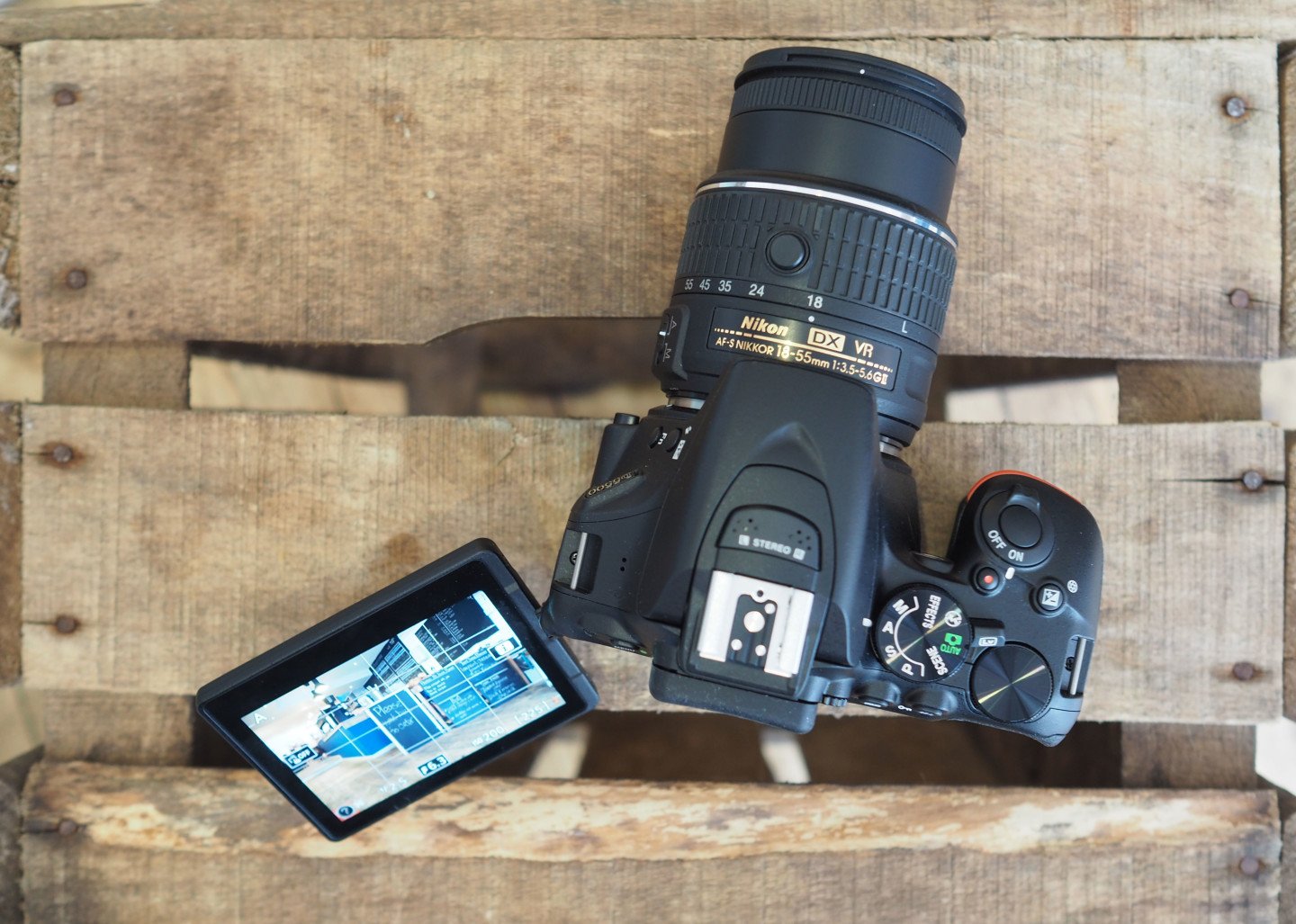 Nikon D5500 featured