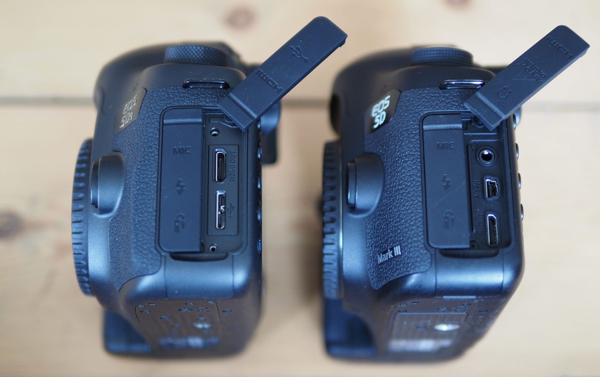 Canon - ＣＡＮＯＮ　ＥＯＳ５ＤＳ Amazon.com : Canon EOS 5DS Digital SLR (Body Only) : Electronics