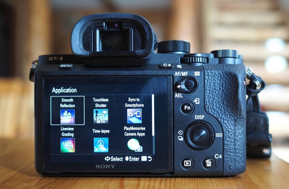 sony-a7r-ii-screen-apps-full