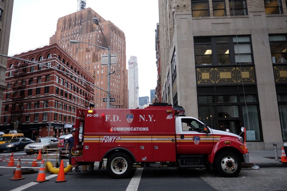 fuji_xf_16mm_fdny_3000