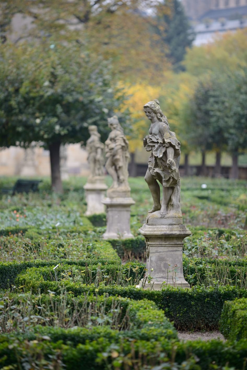 statues_72770_3k