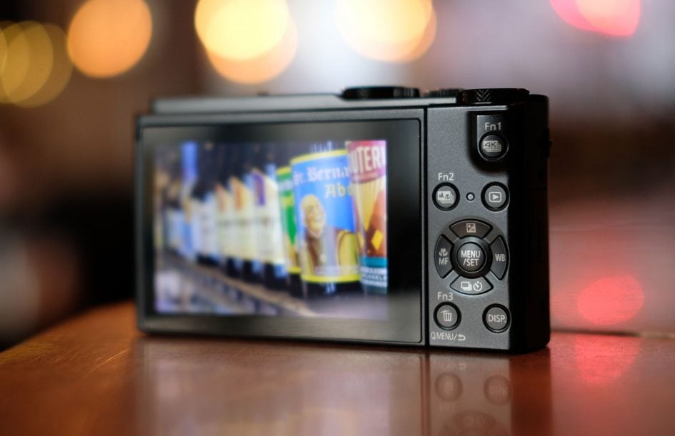 Doe mee Circulaire Bliksem Panasonic Lumix LX10 / LX15 review | Cameralabs