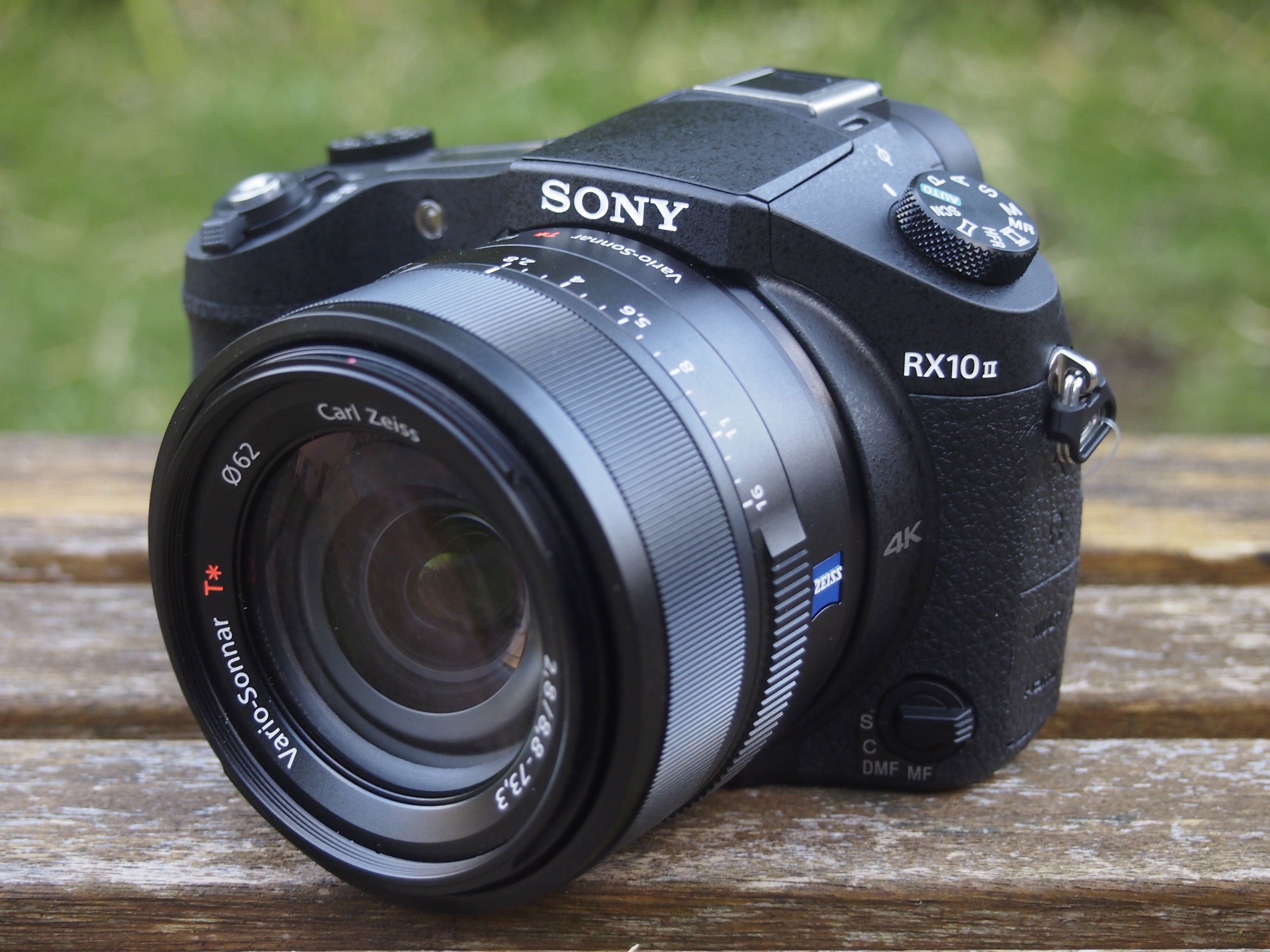 Sony Cyber-shot RX10 Mark review