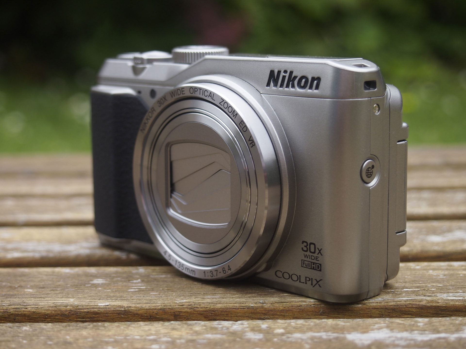 Nikon COOLPIX S9900 review | Cameralabs
