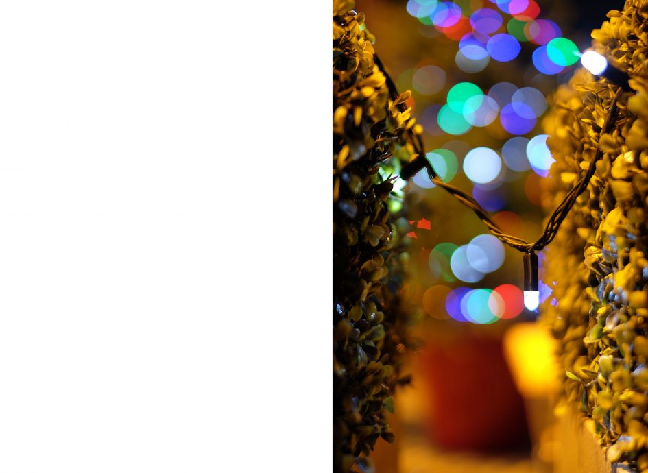 fuji_35f2_vs_35f14_bokeh_xmas_f1-4_3000