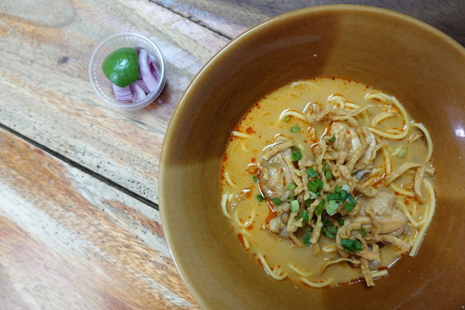 bangkok-khao-soi-noodle