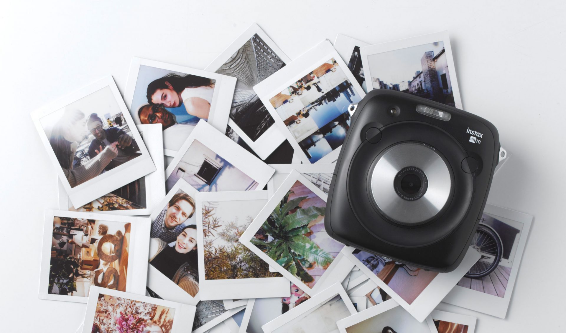 Associëren zeil Nageslacht Fujifilm Instax SQ10 review | Cameralabs