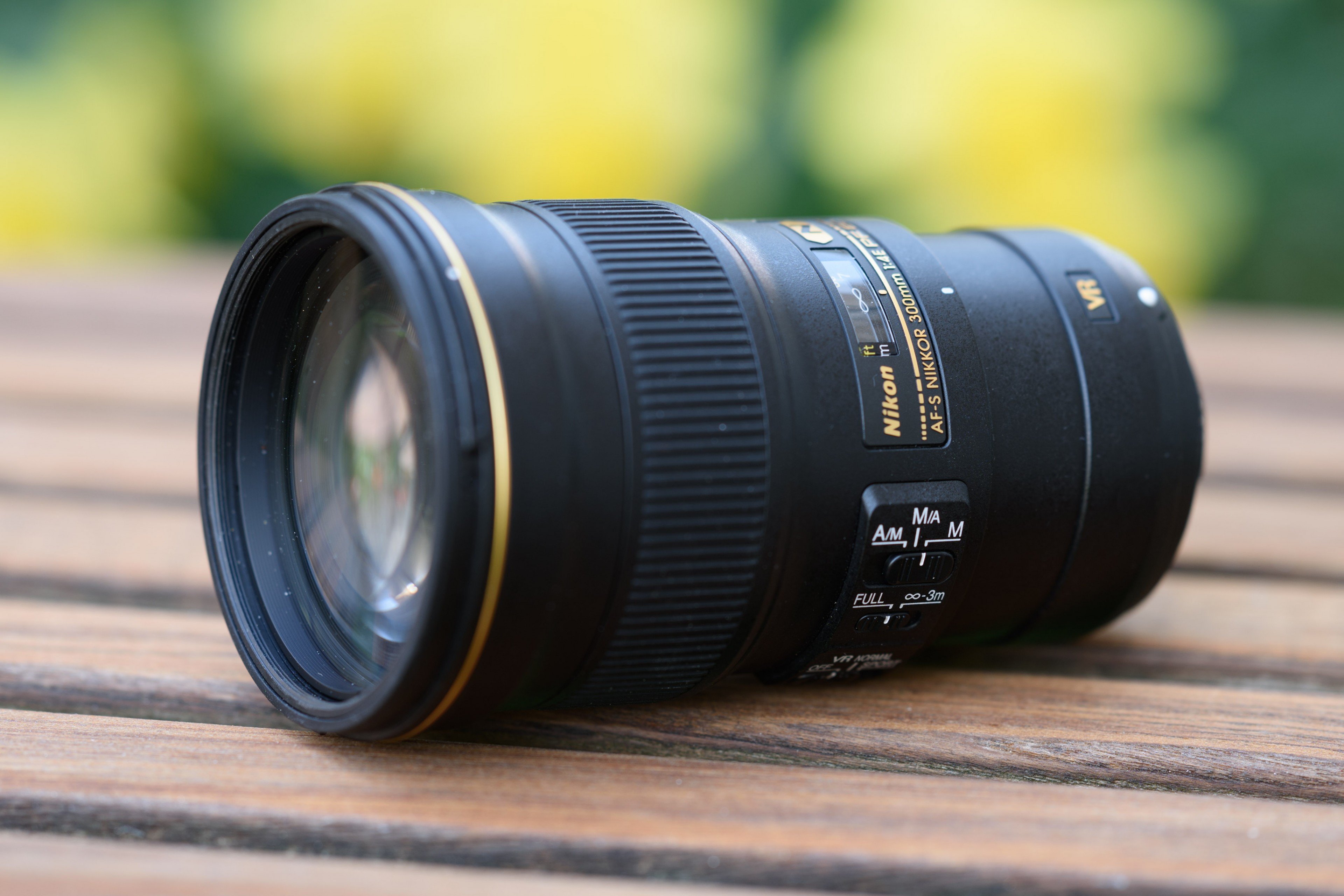 美品 NIKON AF-S NIKKOR 300mm f/4E PF ED VR Nikon 300mm f/4E PF ED AF-S NIKKOR VR Lens 2223 - Adorama