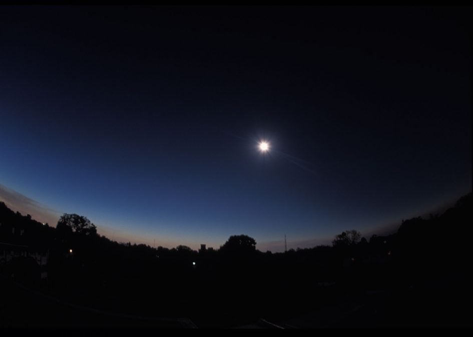 solar-eclipse-2001-fisheye