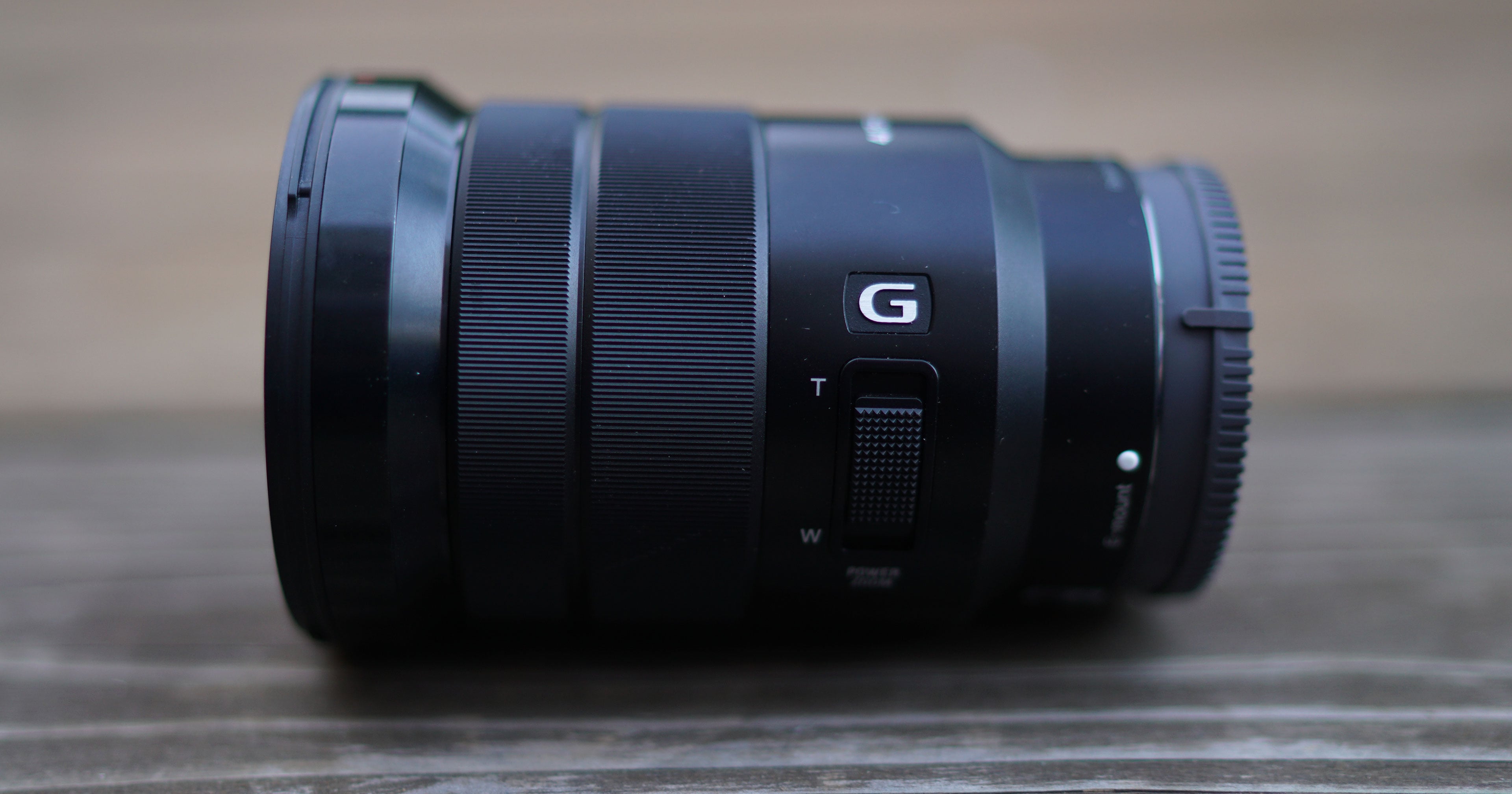 Sony pz 18 105mm f 4