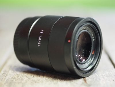 sony fe 55 1.8 za