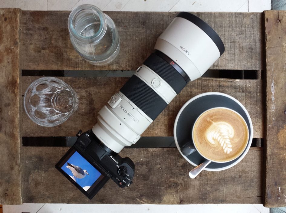 Sony-fe-70-200mm-f4g-coffee