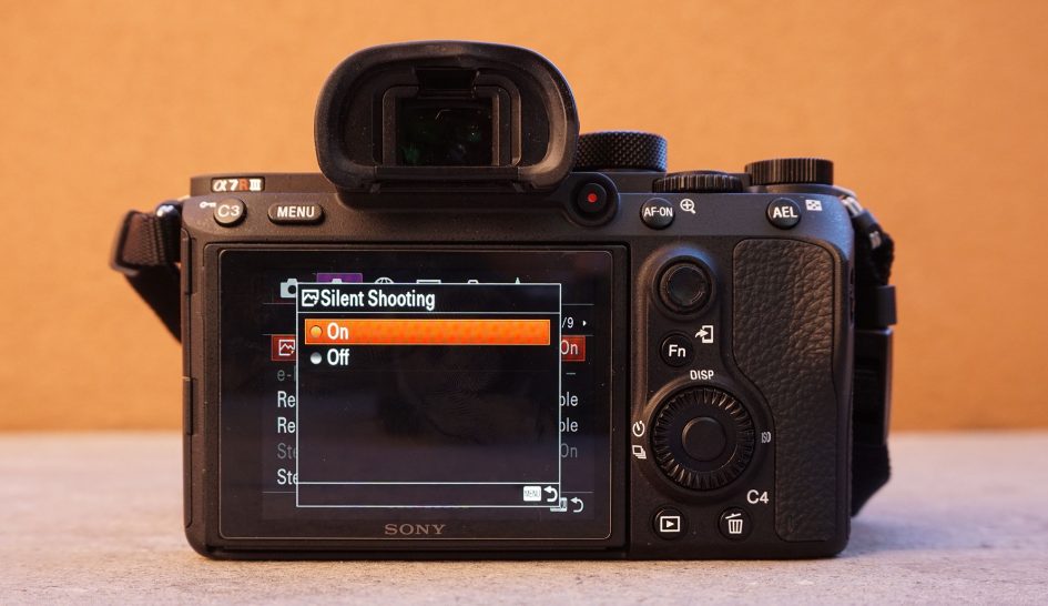 sony-a7r-iii-menus-silent-shooting