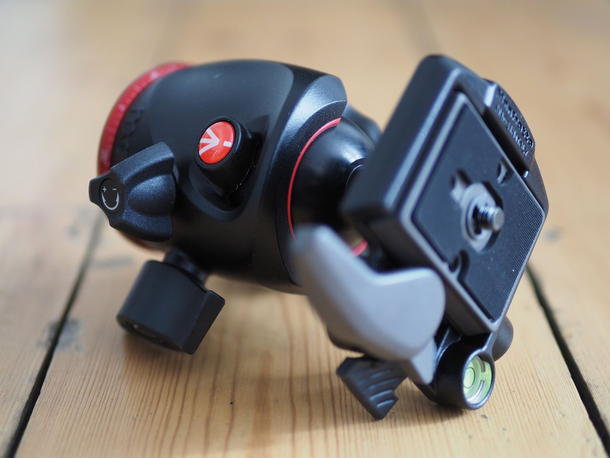 manfrotto-mhxpro-bhq2-hero4