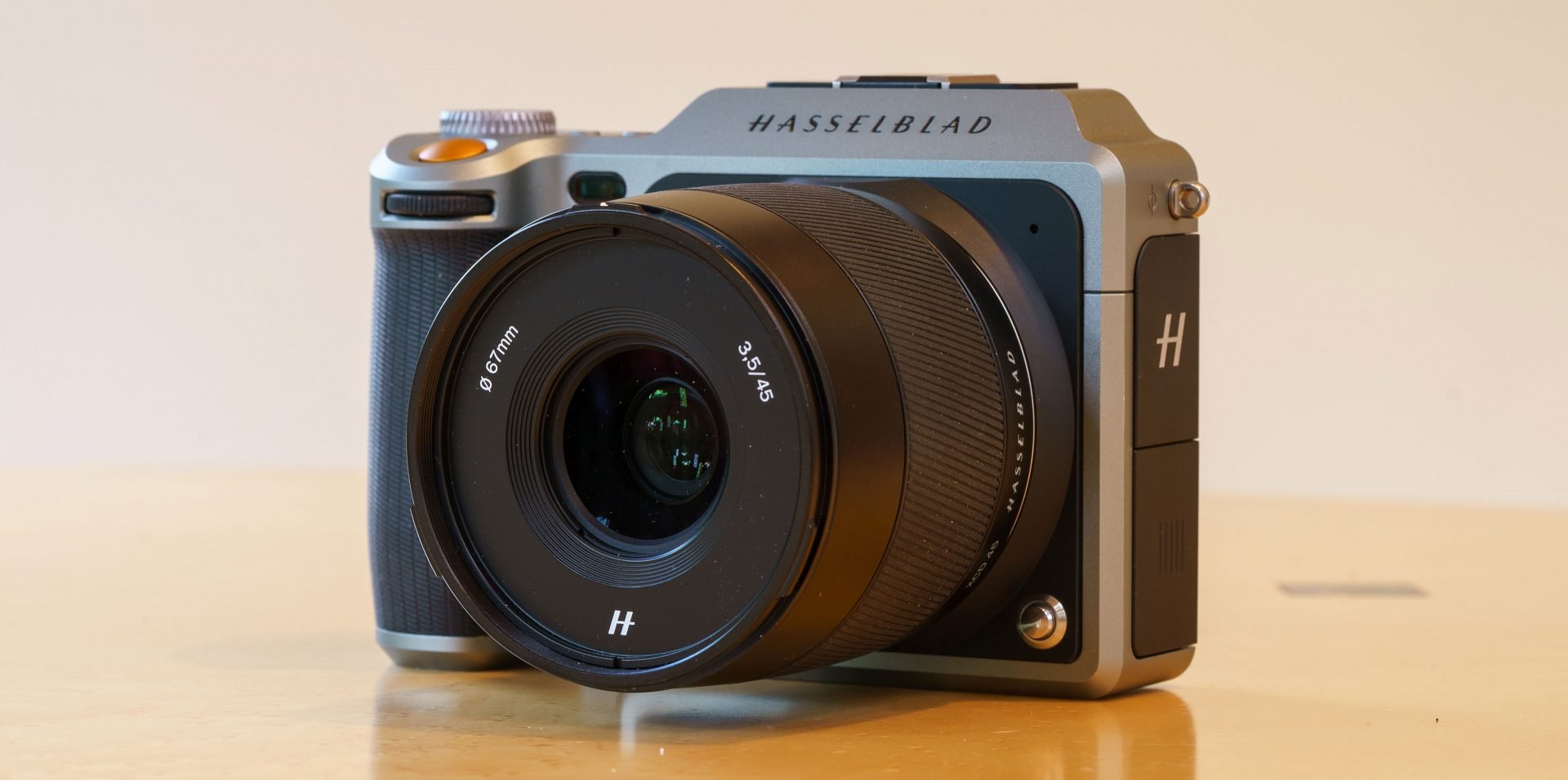 hasselblad-x1d-50c-header1