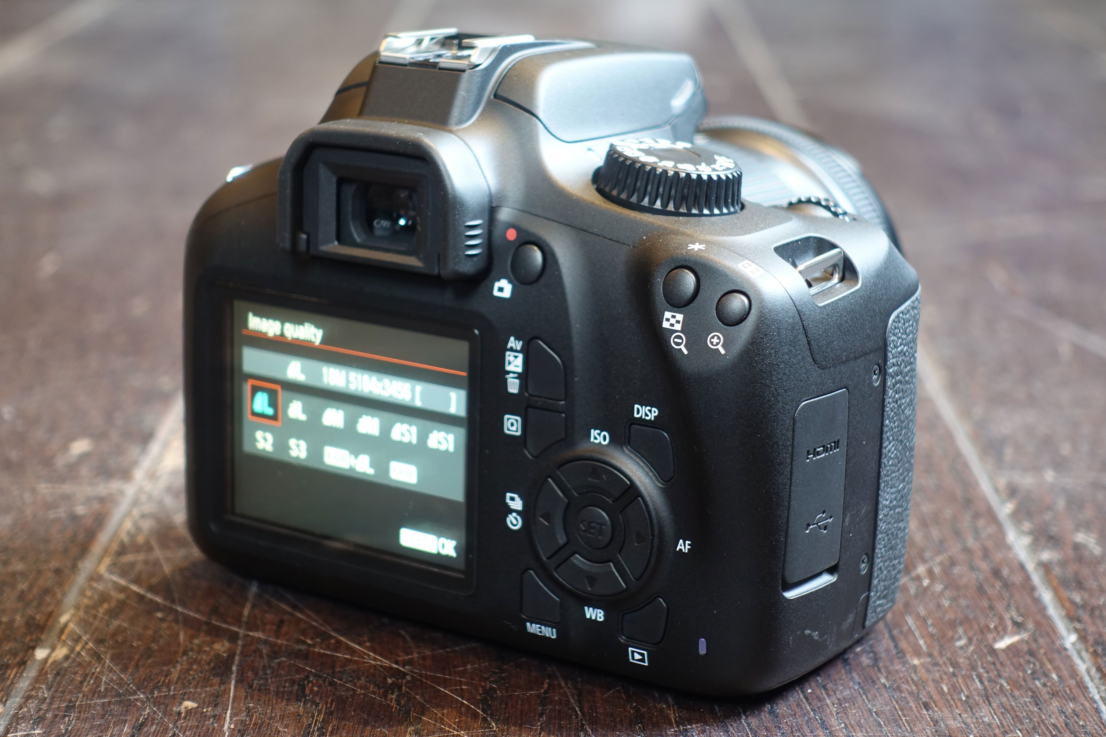 Canon EOS 4000D review