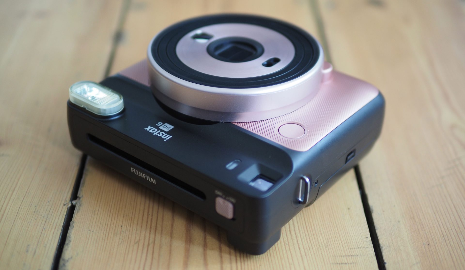 Fuji Instax Square SQ6 Instant Film Camera Review