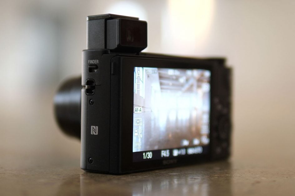 Sony RX100 Mk VI Review