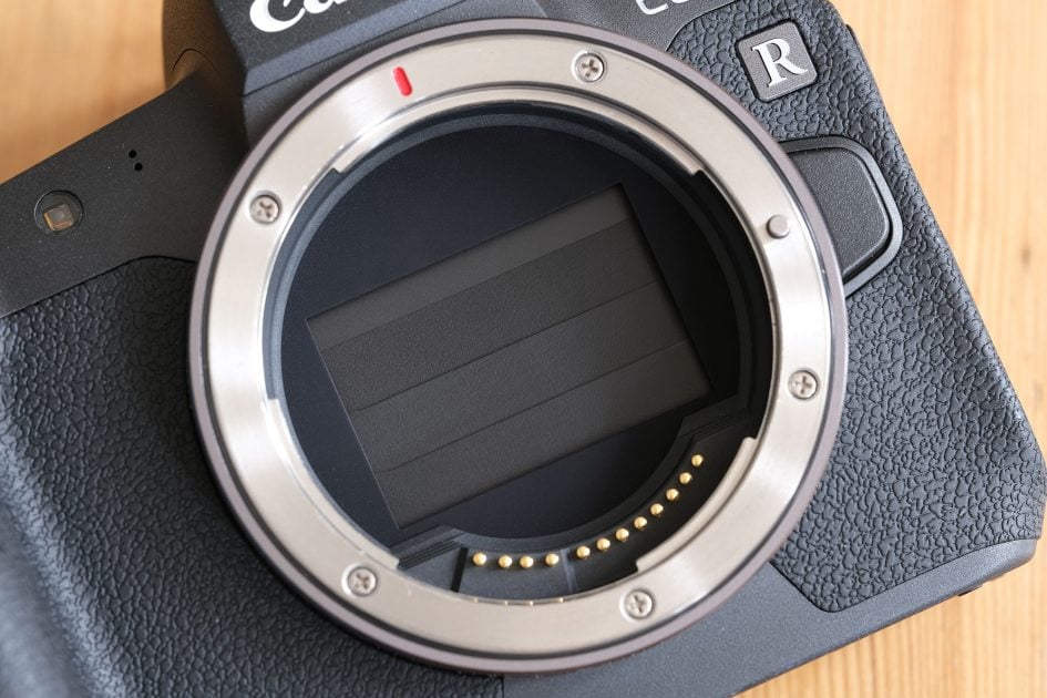 canon-eos-r-lens-mount