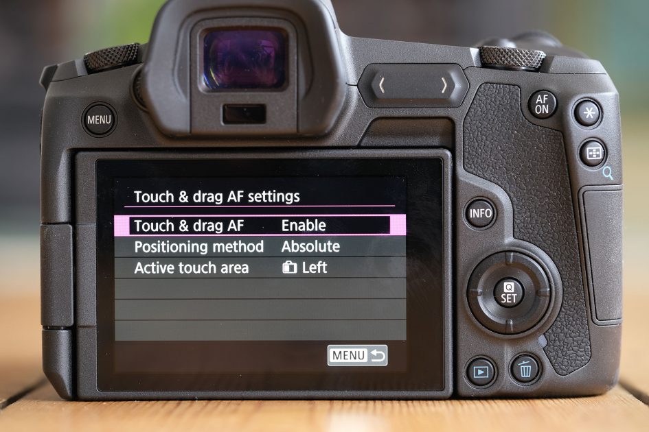 canon-eos-r-screen-touch-drag