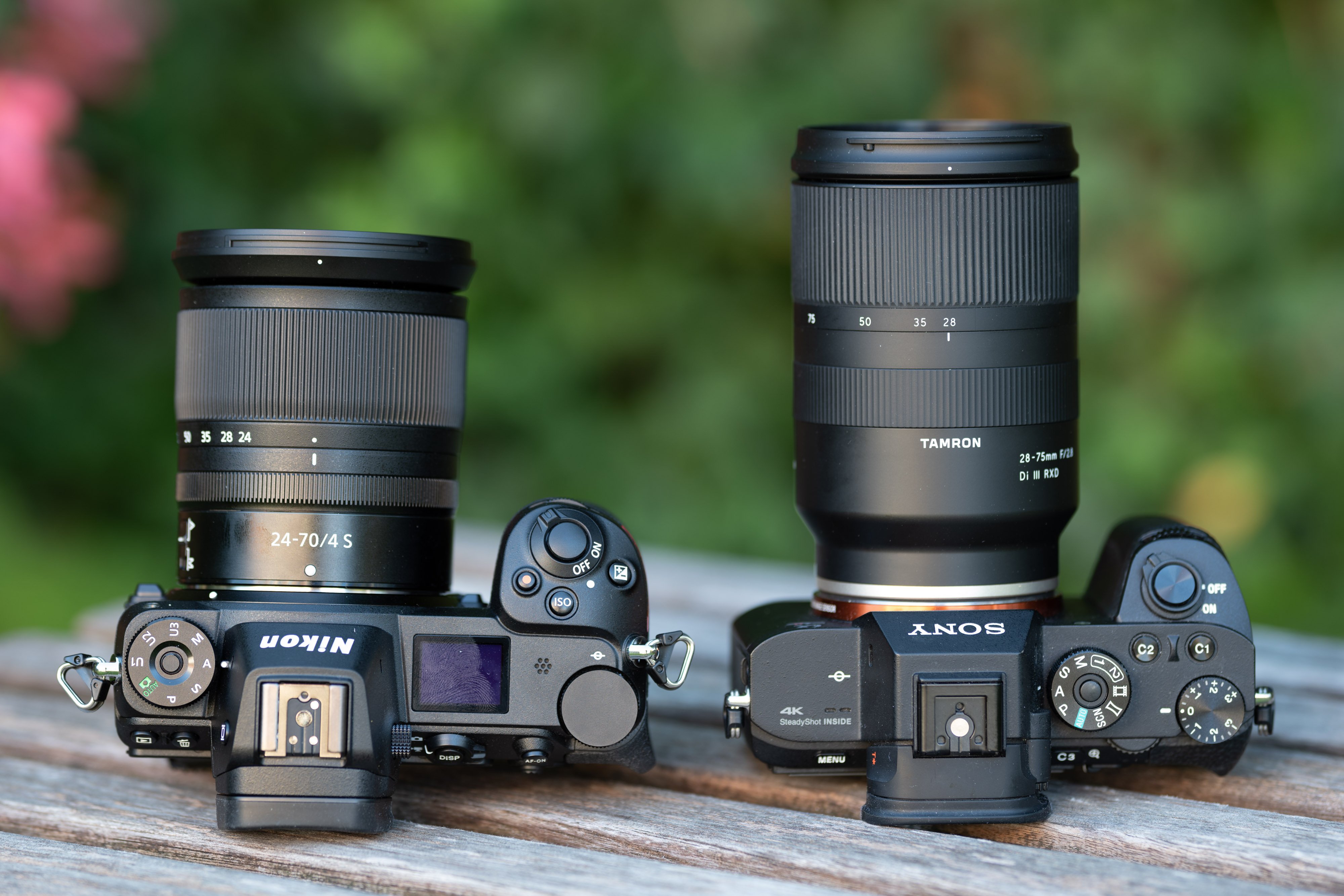 Sony 24-70mm f4 vs Tamron 28-75mm f2.8 - Which one is best for you? 