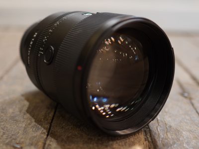 sony-fe-135mm-f1-8-gm-hero3