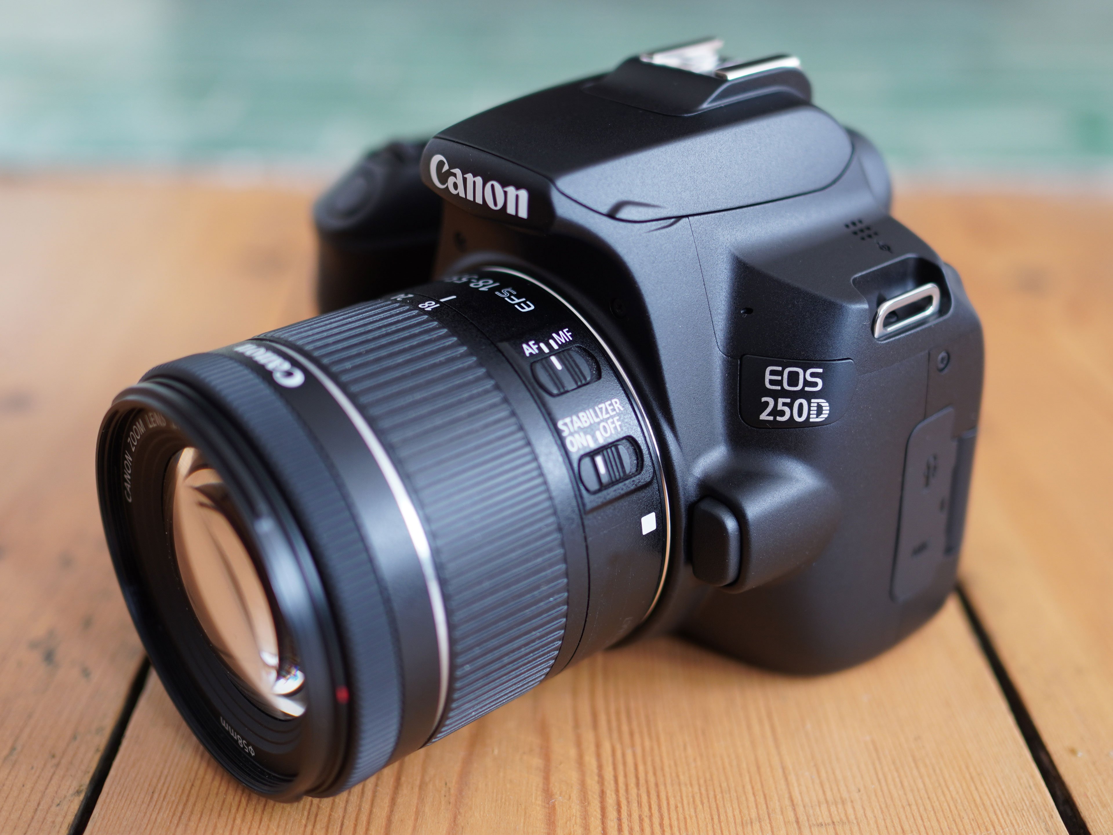 Canon EOS 250D Is World's Lightest DSLR With A Moveable Screen