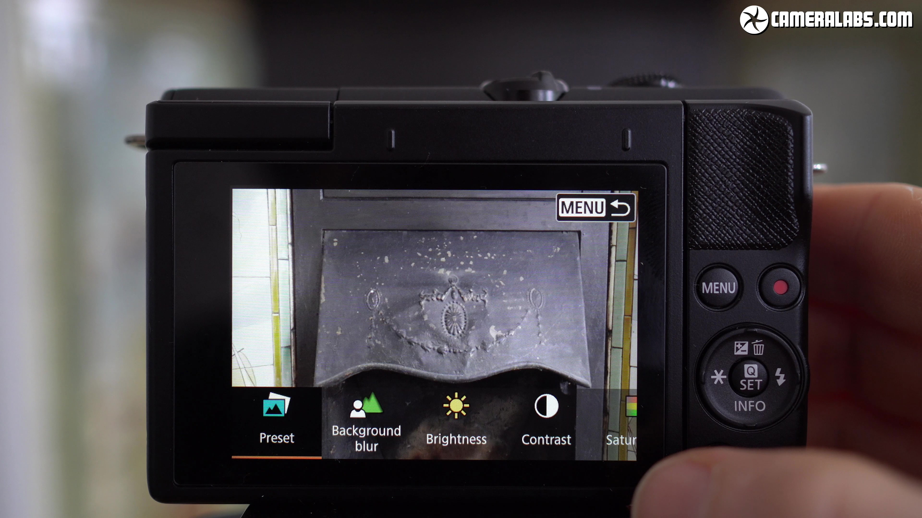 Canon EOS M200 review Cameralabs