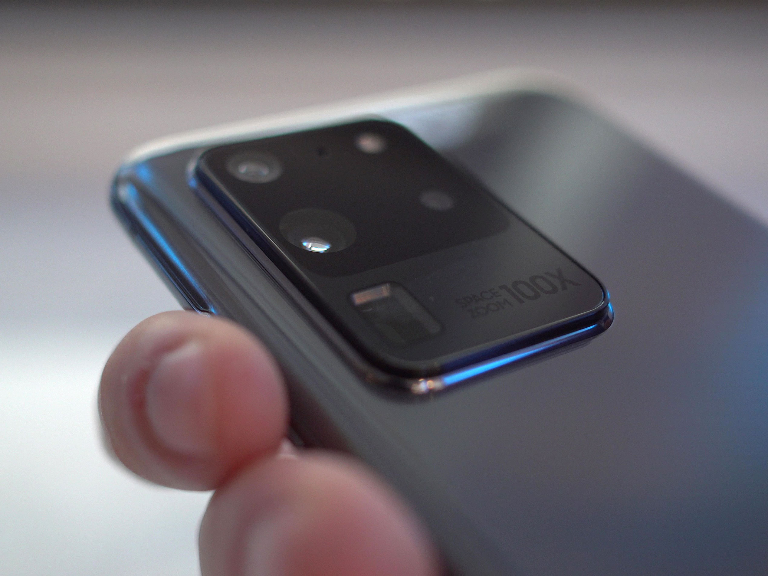 galaxy s20  review