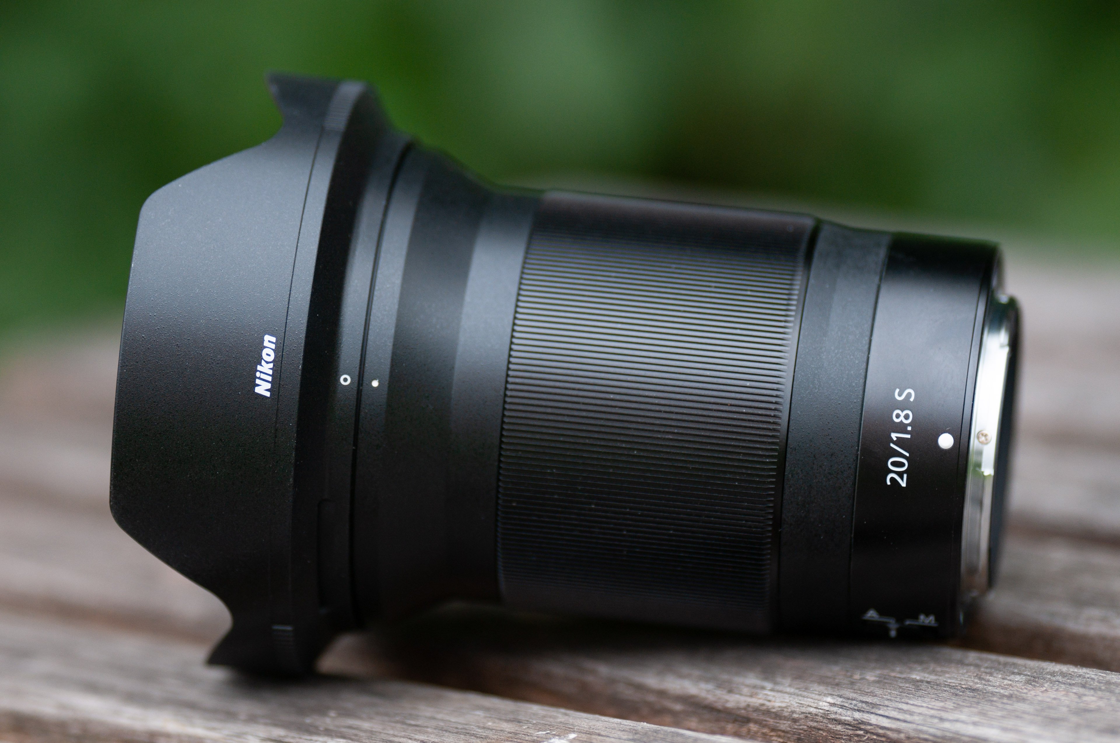 Nikon - 凸凹　Nikon レンズ NIKKOR Z 20mm F1.8 S Nikon Nikkor Z 20mm f/1.8 S Lens Review - Casual Photophile