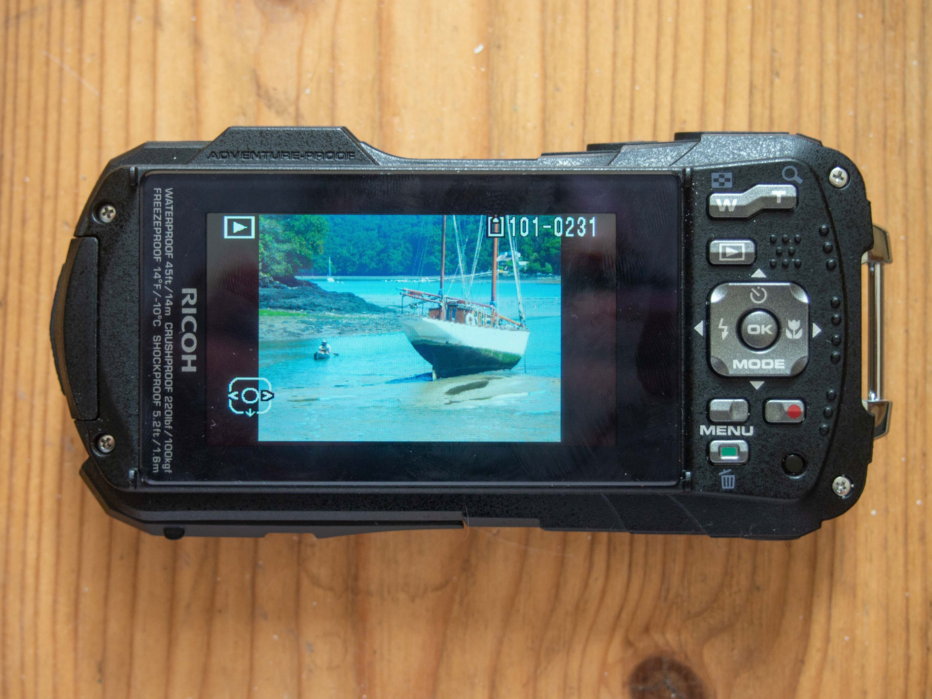 Ricoh-WG-70-back-1890px.jpg