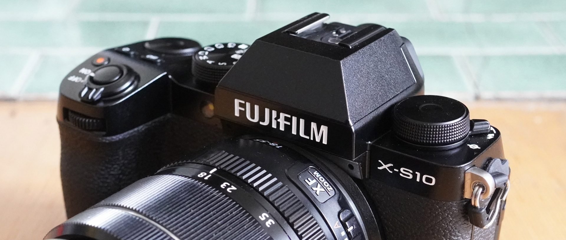 FUJIFILM X-S10 Camera Review 