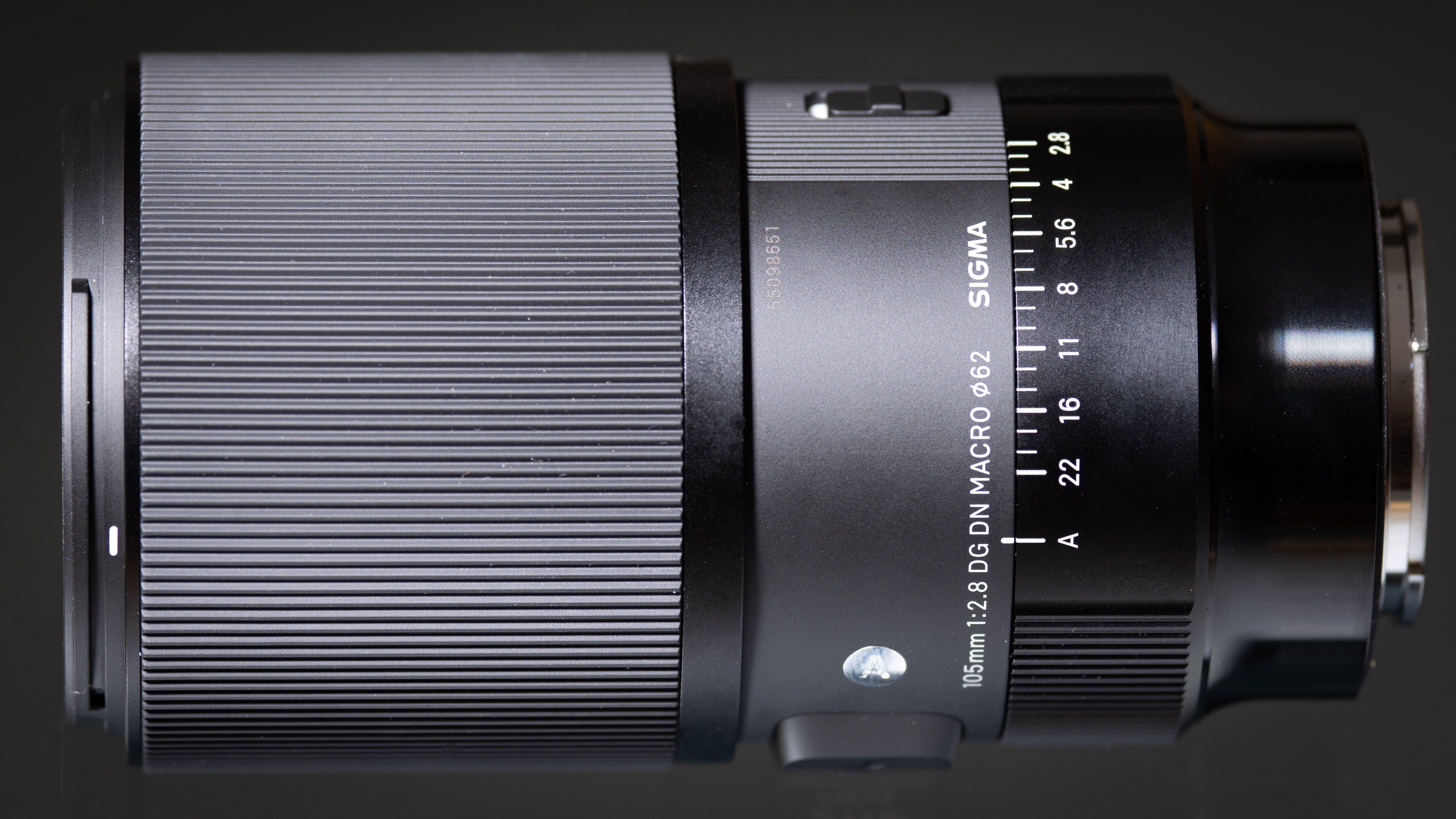 hero_Sigma105f2-
