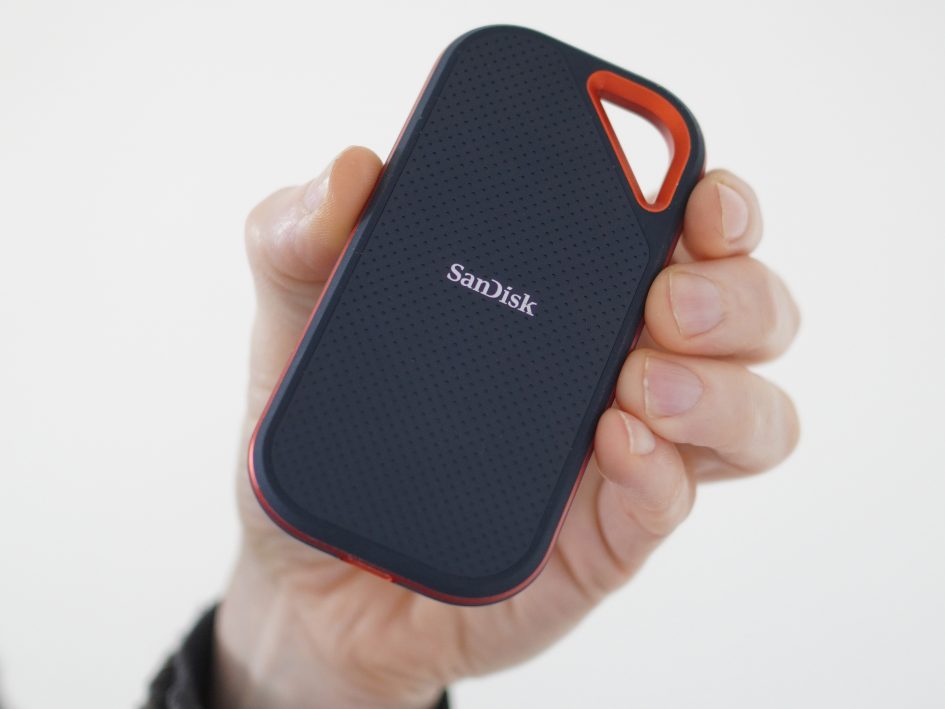 sandisk-extreme-pro-portable-ssd-v2-hero2