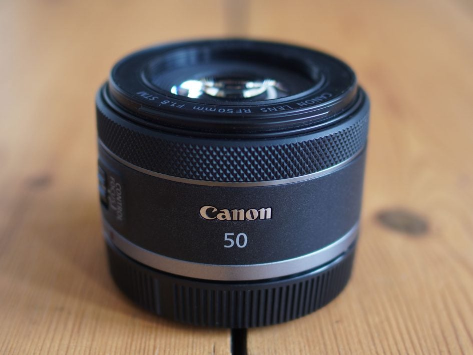 canon-rf-50mm-f1-8-stm-hero-4