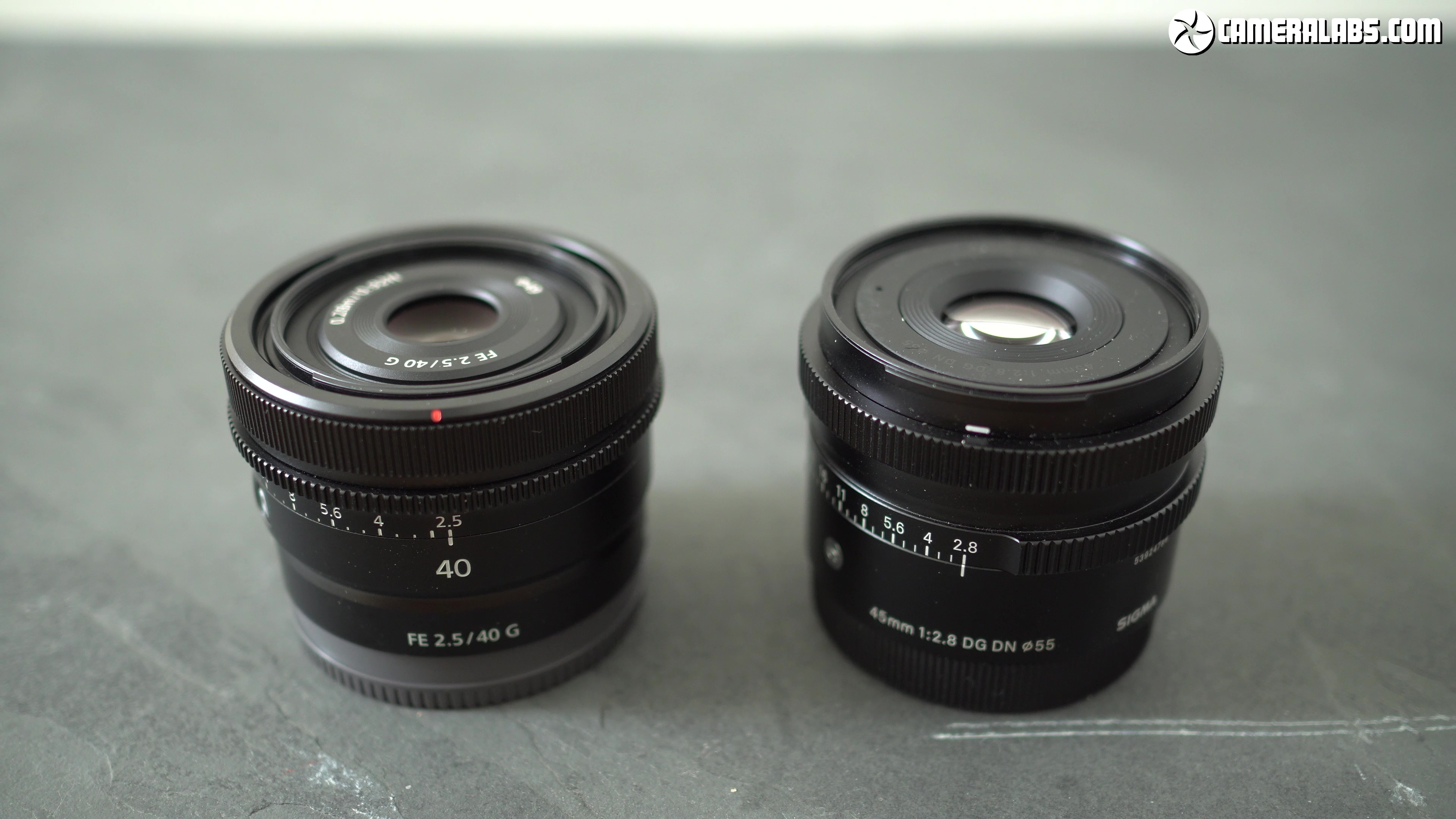 SONY FE 40mm F2.5 G（SEL40F25G Sony FE 40mm F2.5 G Full-Frame Ultra-Compact G Lens : Amazon