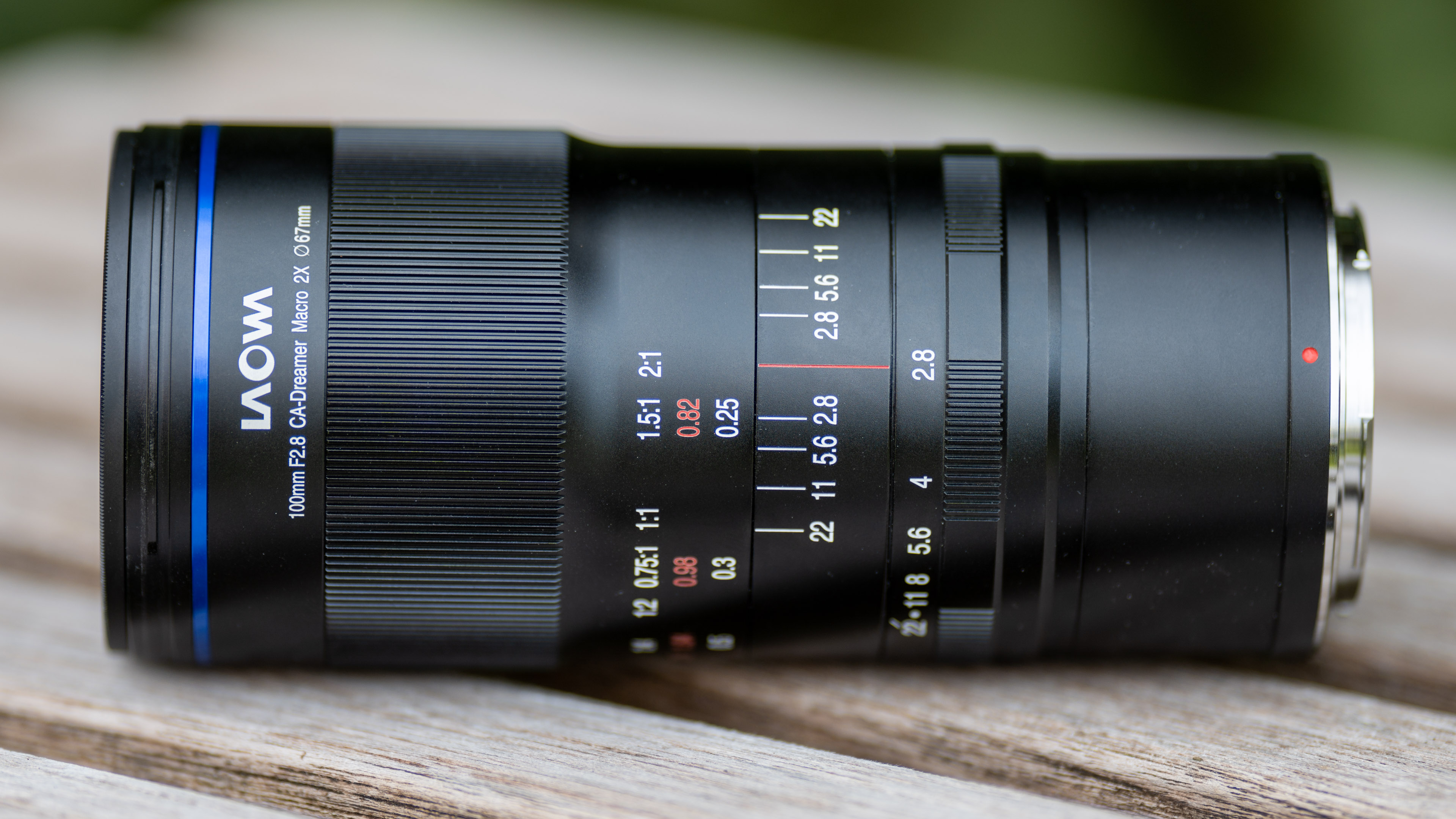 【実用品】Laowa 100mm F2.8 Ultra Macro APO Amazon.com : Laowa 100mm f/2.8 2X Ultra Macro APO SLR Macro