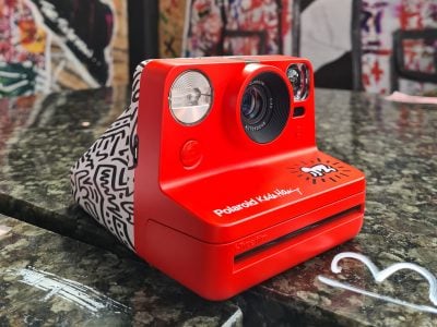 polaroid-now-keith-haring-hero3