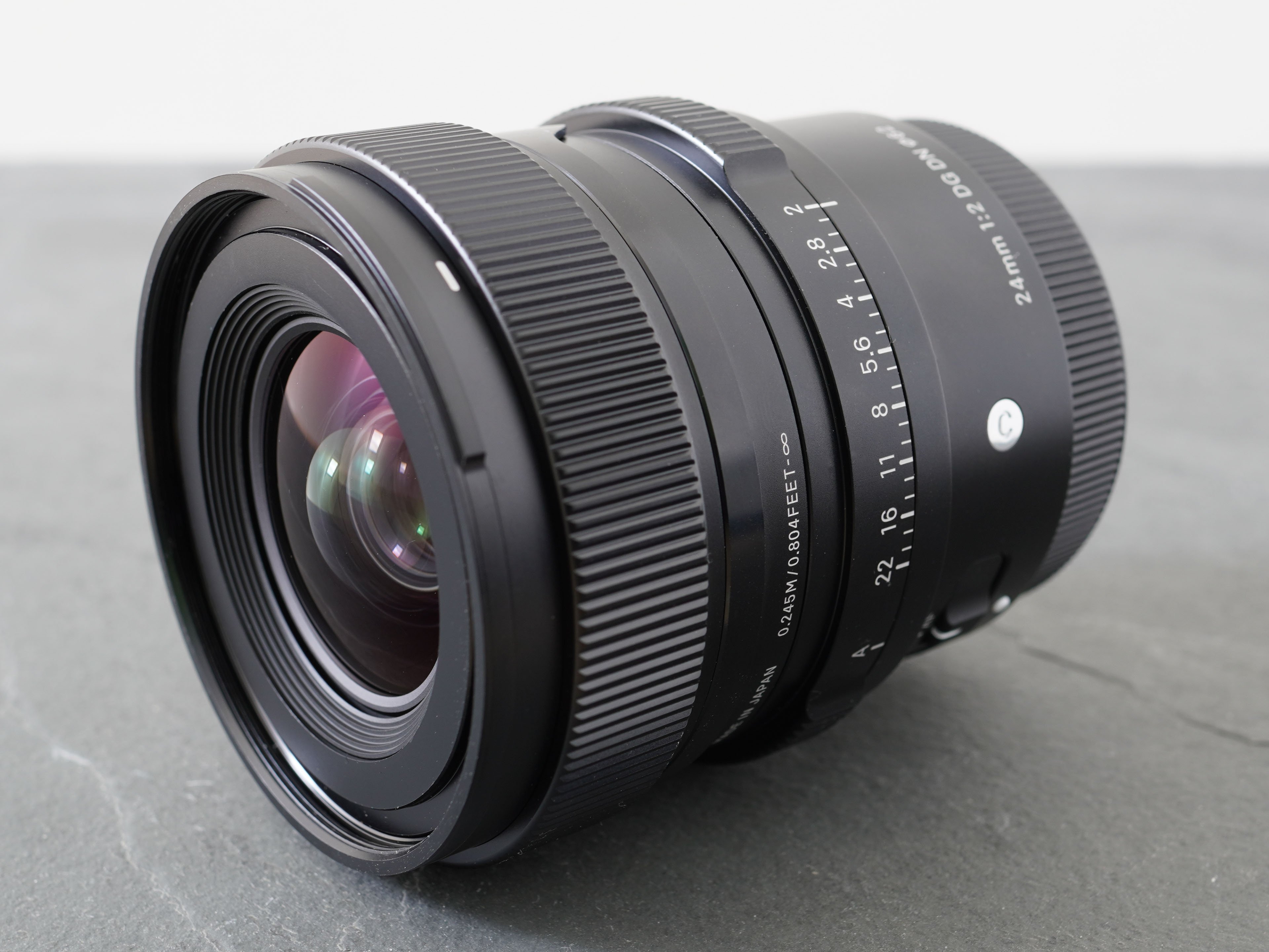 sigma-24mm-f2-dg-dn-hero-1