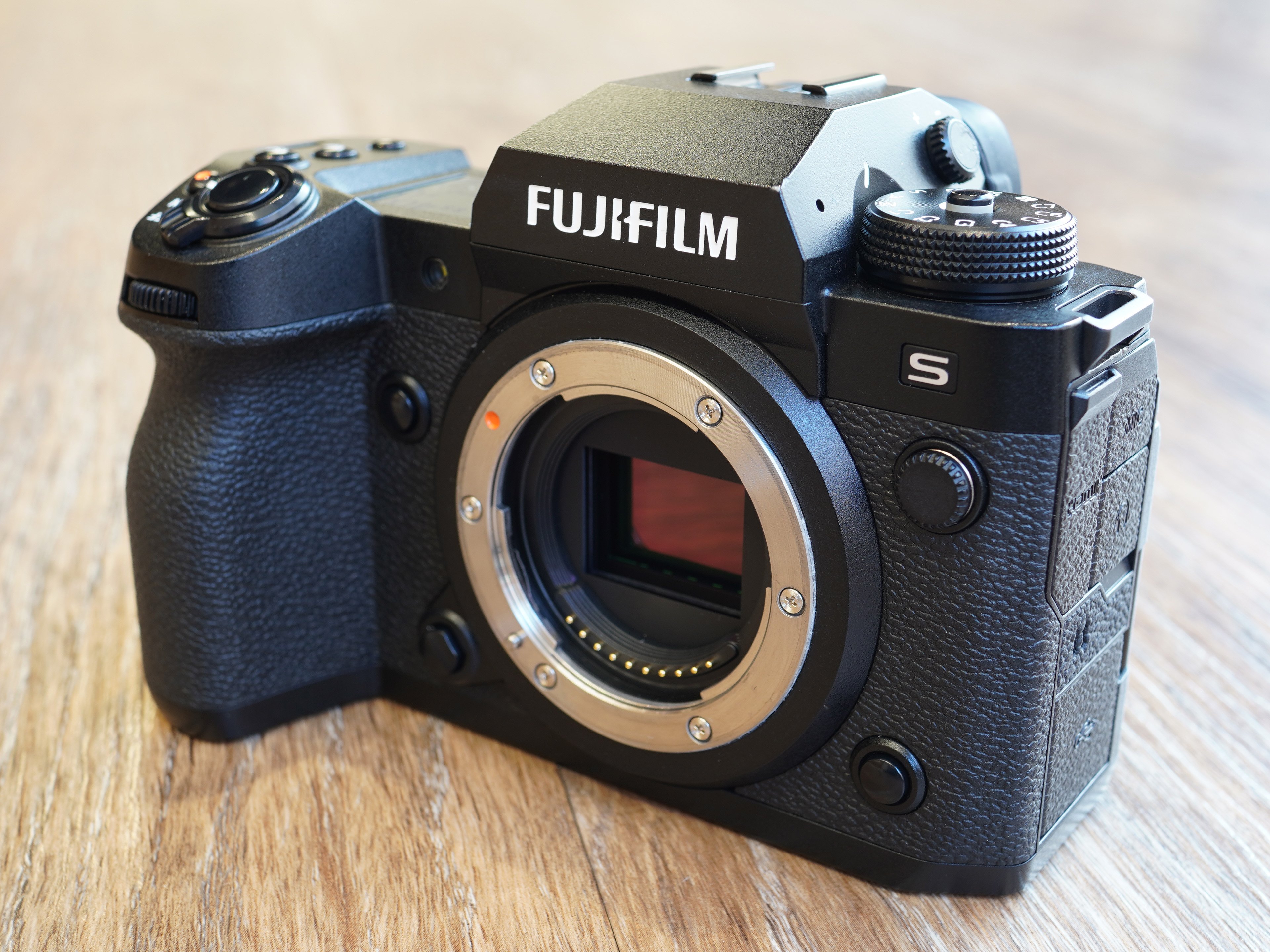 【ミラーレス】 FUJIFILM X-H2s ですのでお