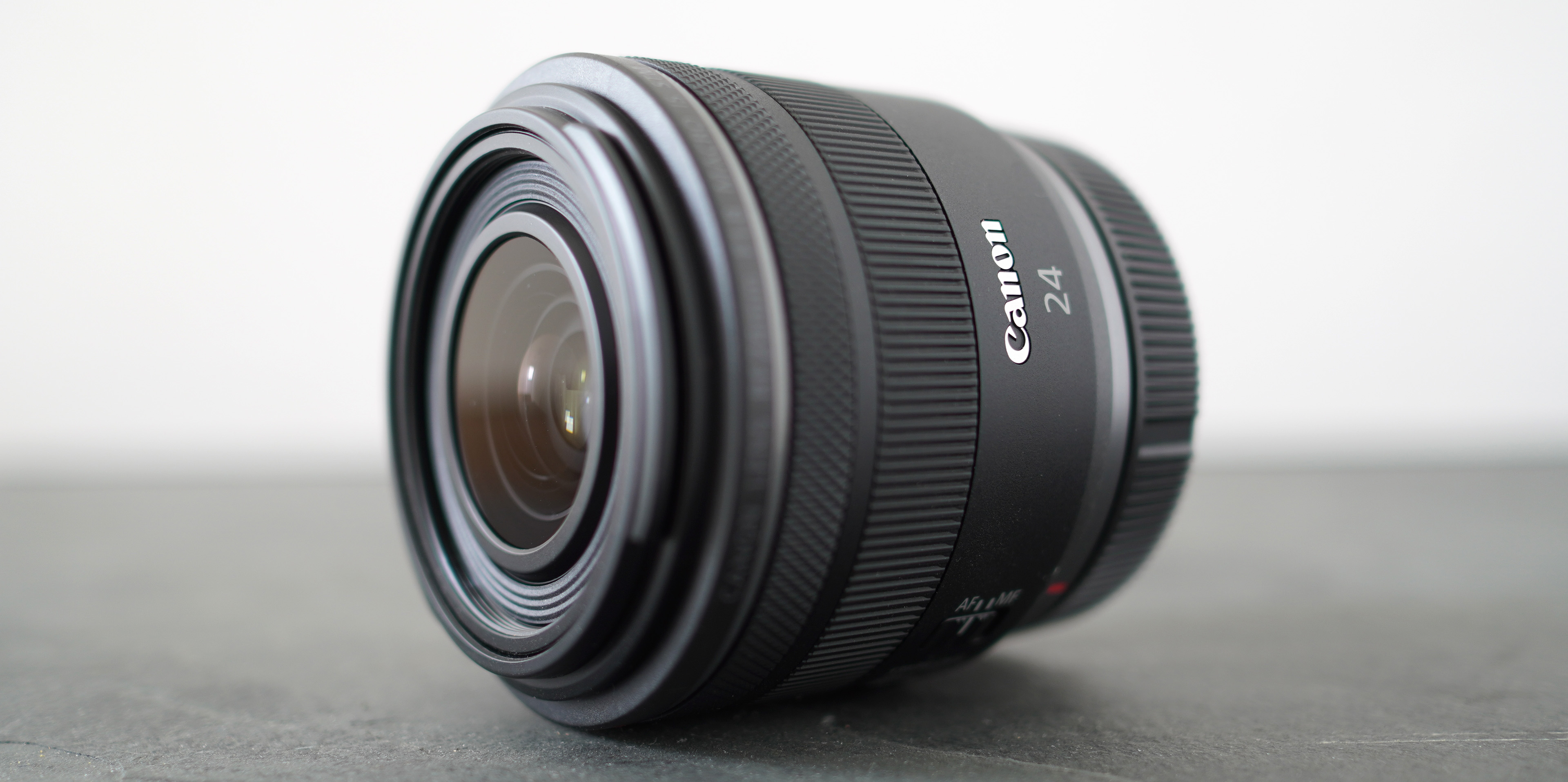 テ*)様 Canon RF 24mm F1.8 MACRO IS STM Canon RF 24mm F1.8 Macro IS STM Lens Review
