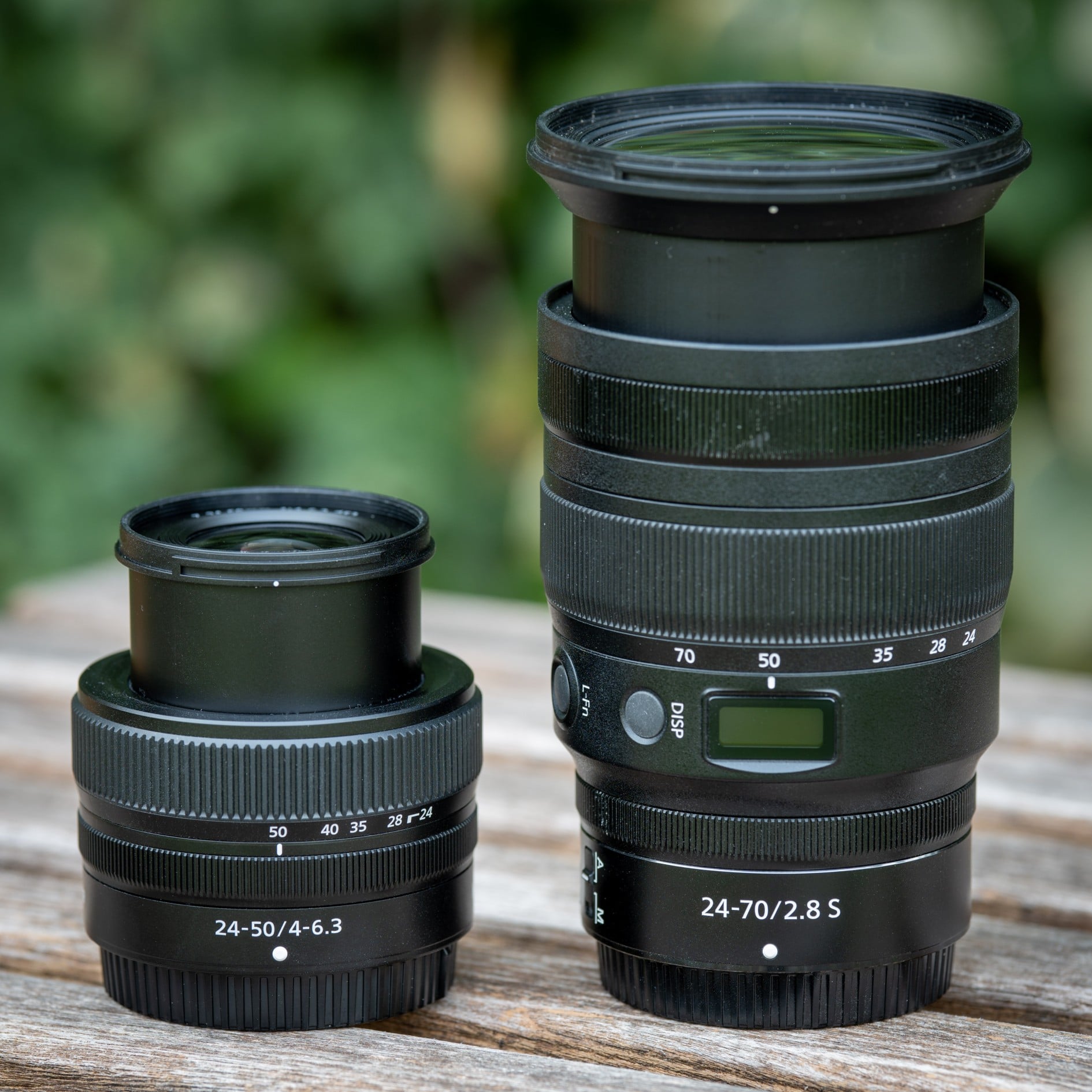 Nikon z30 50-250/f4.5-6.3＆24/f1.7 デジタルカメラ