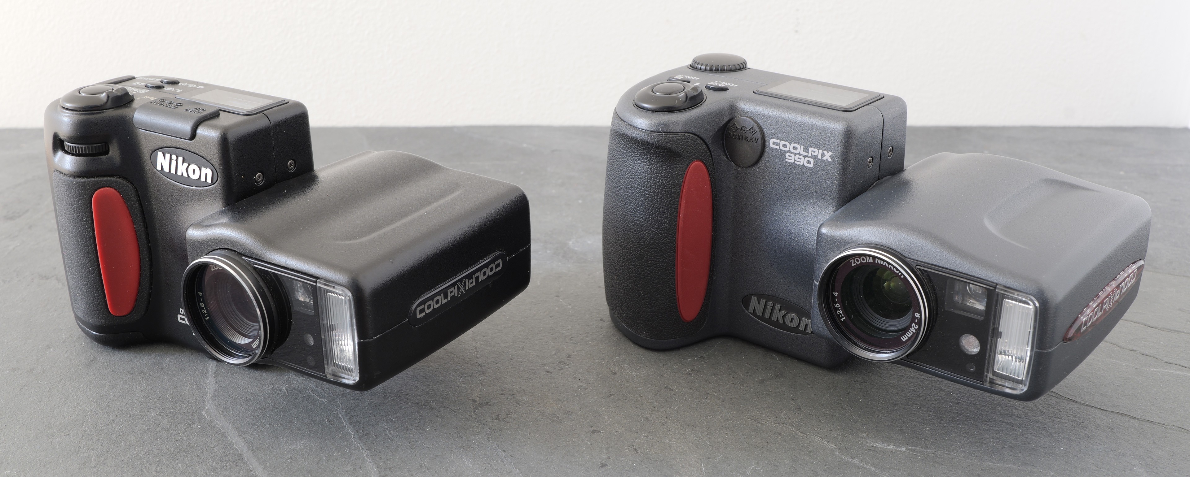 nikon-coolpix-950-and-990-