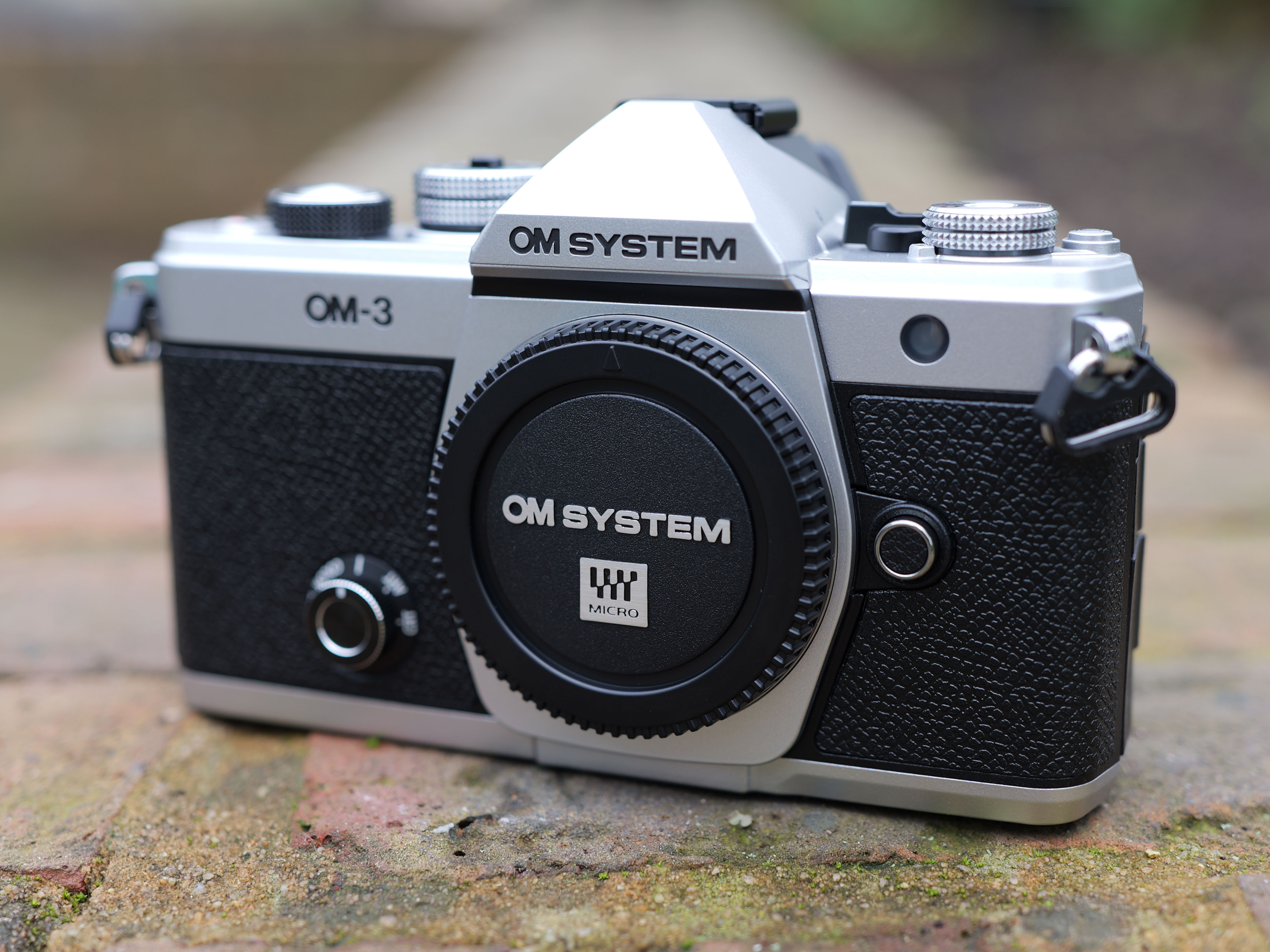 om-digital-om-3-hero-1