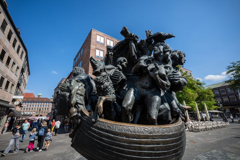 Tamron16-30f2-8_16f2-8_35003